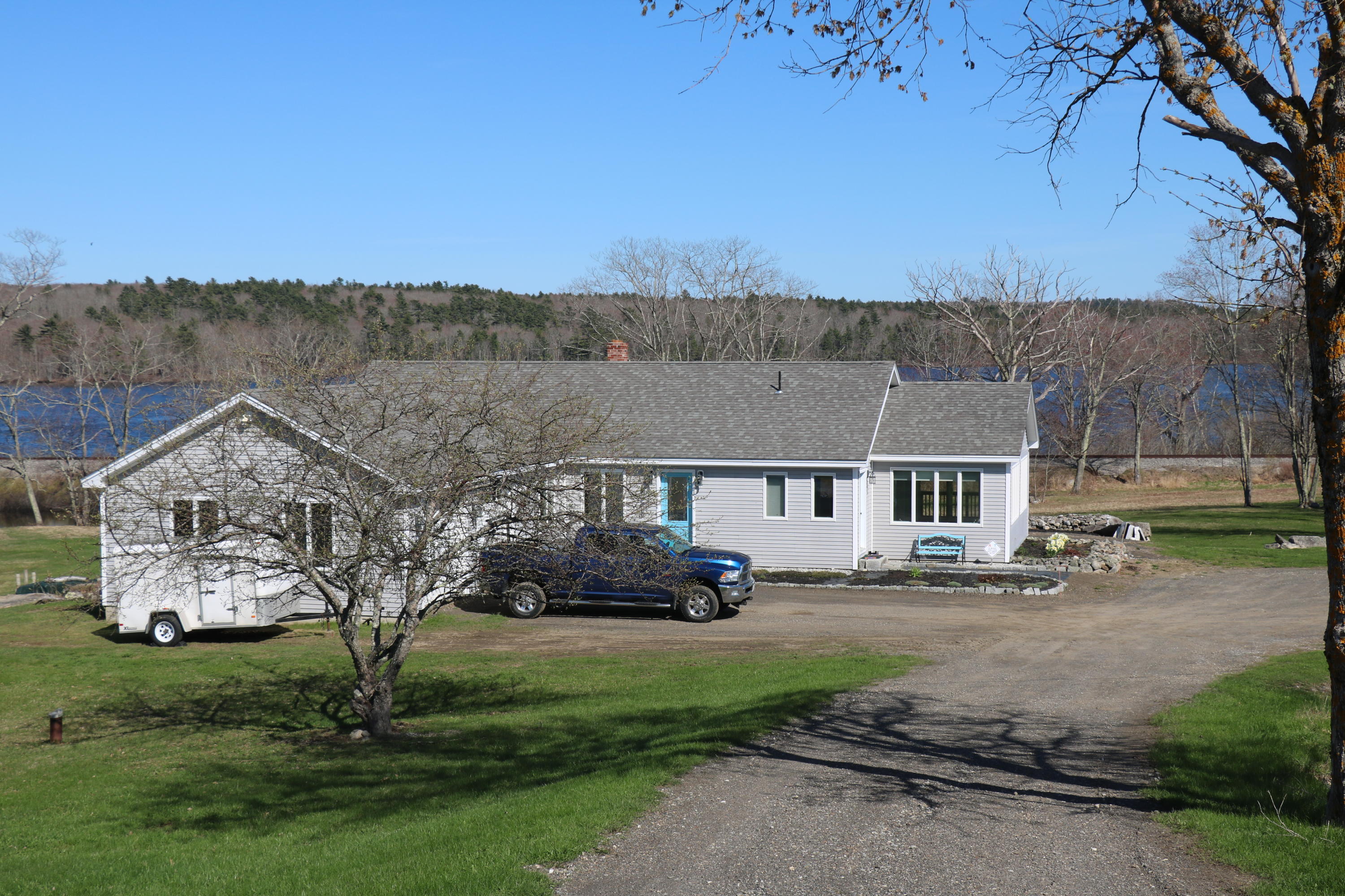 484 Goshen Road Waldoboro, ME 04572 - Photo 2 of 24 Driveway view