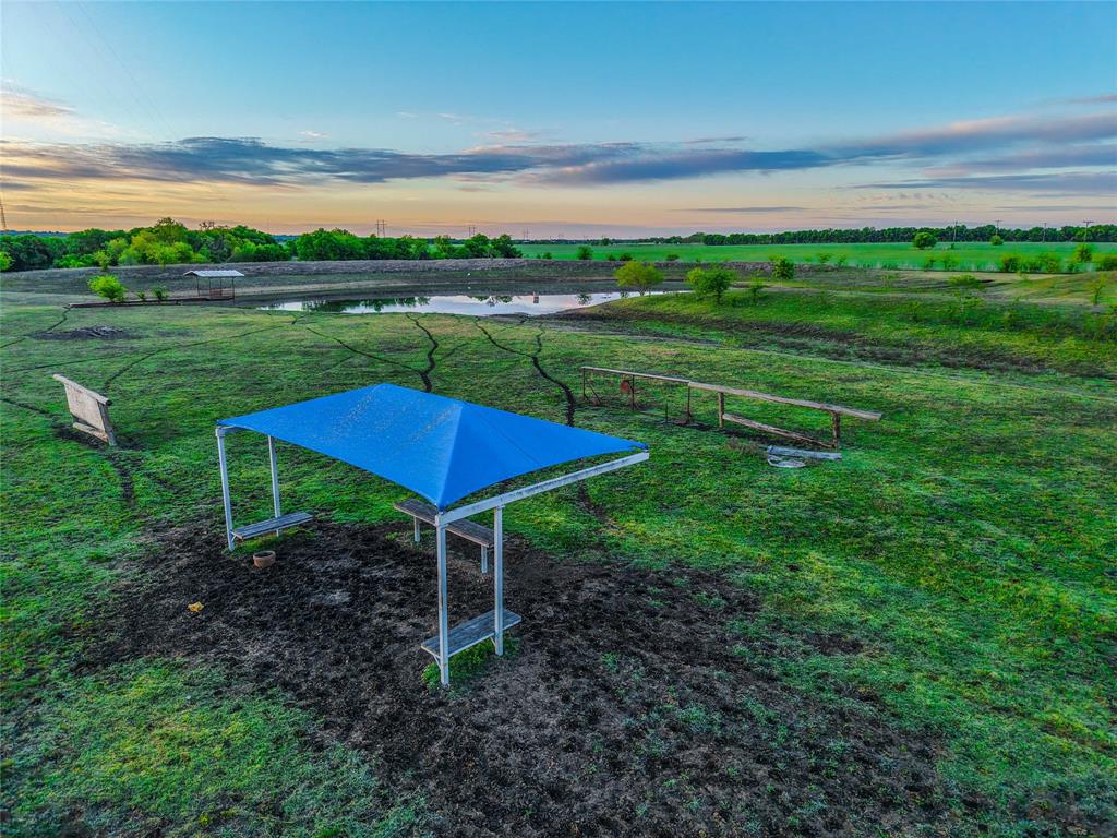 Unk Unk Valley Road Moody, TX 76557 - Photo 8 of 26 a garden view with a seating space