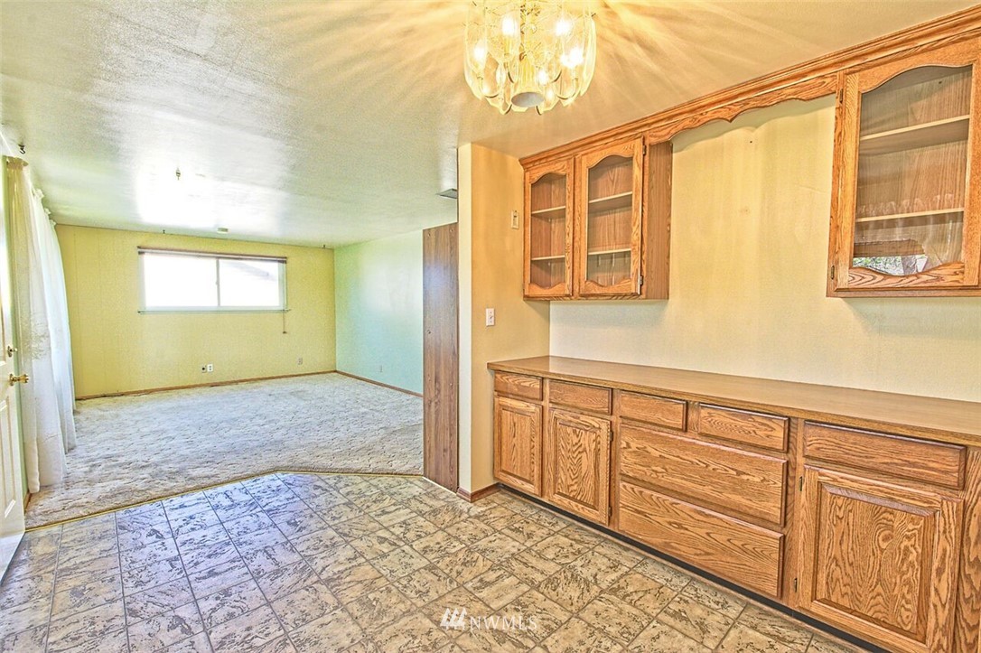 317 North Dale Road Moses Lake, WA 98837 - Photo 10 of 18 Gallery Image 10