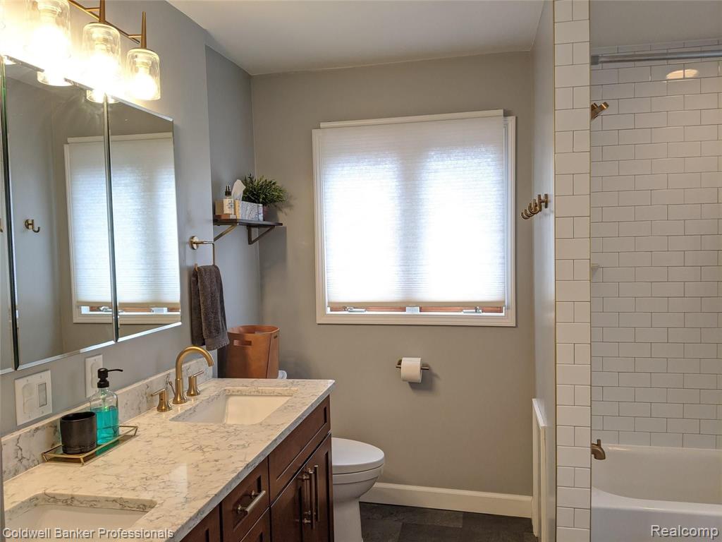 777 Barrington Road Detroit, MI 48215 - Photo 23 of 41