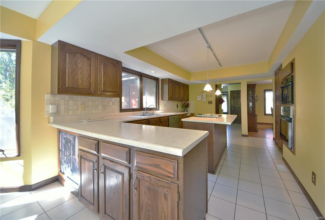 1660 Shepard Road Wildwood, MO 63038 - Photo 11 of 33 Gallery Image 11