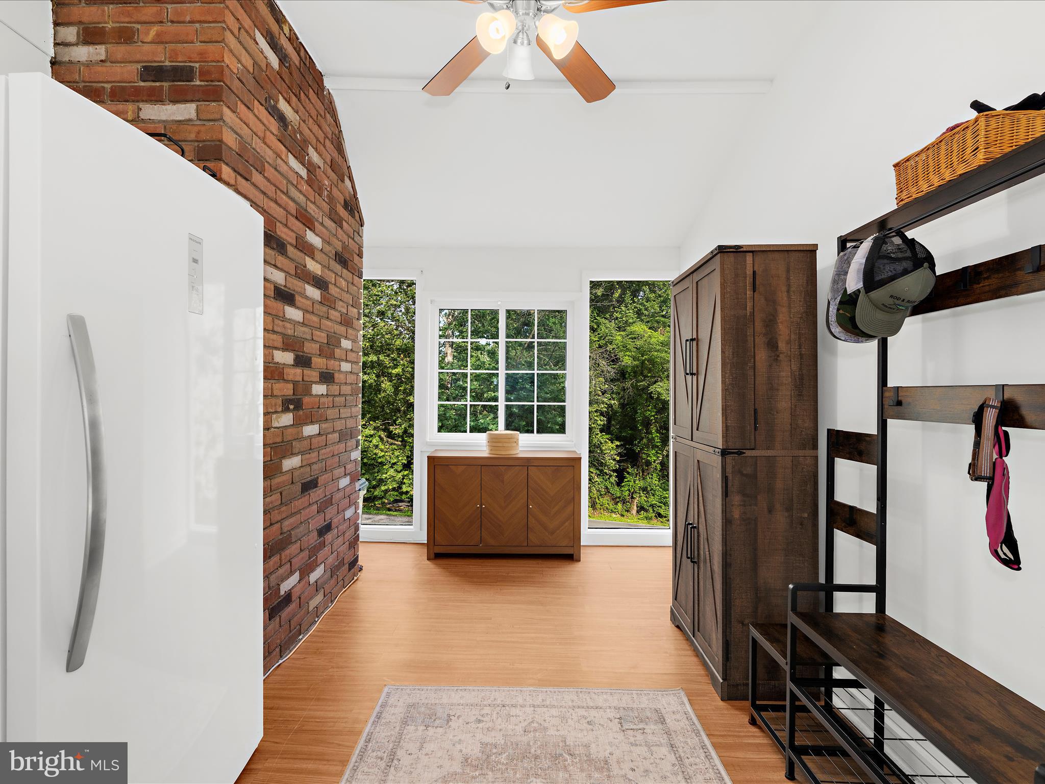 5306 Stone Road Frederick, MD 21703 - Photo 7 of 61