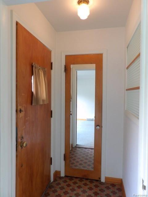 14841 Champaign Road Allen Park, MI 48101 - Photo 9 of 41 09. COAT CLOSET!