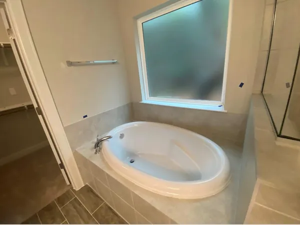 $1,850 | 21643 Boggy Ford Road, Lago Vista, TX 78645