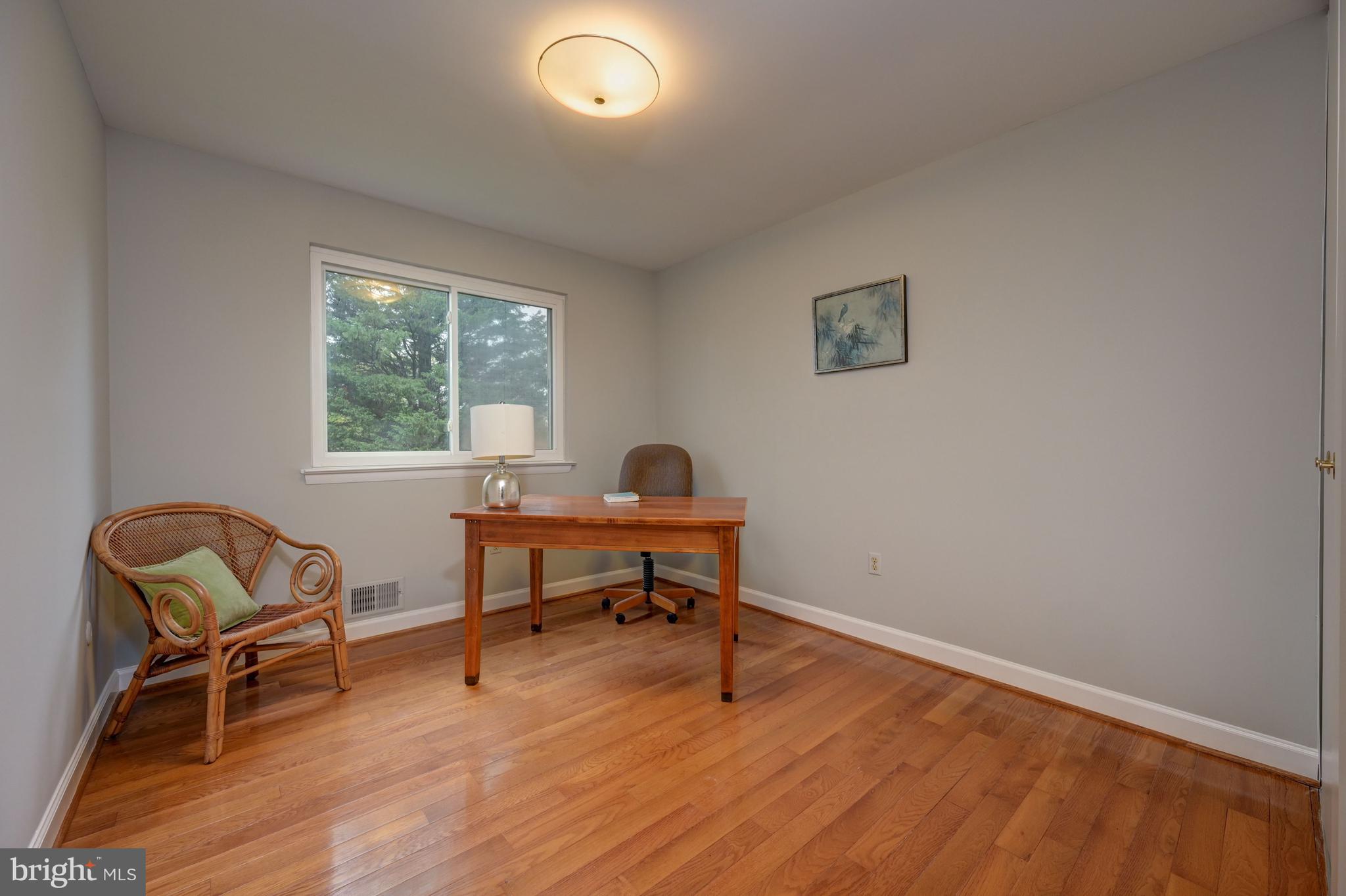 601 Windmill Lane Silver Spring, MD 20905 - Photo 20 of 42 Bedroom