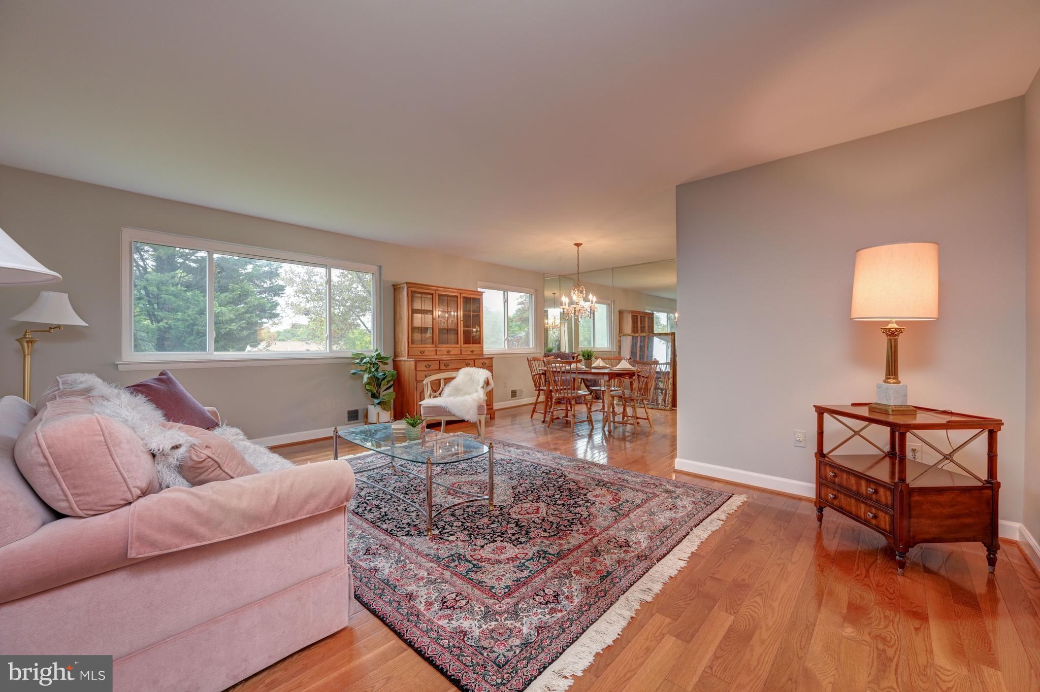 601 Windmill Lane Silver Spring, MD 20905 - Photo 2 of 42 Living Room