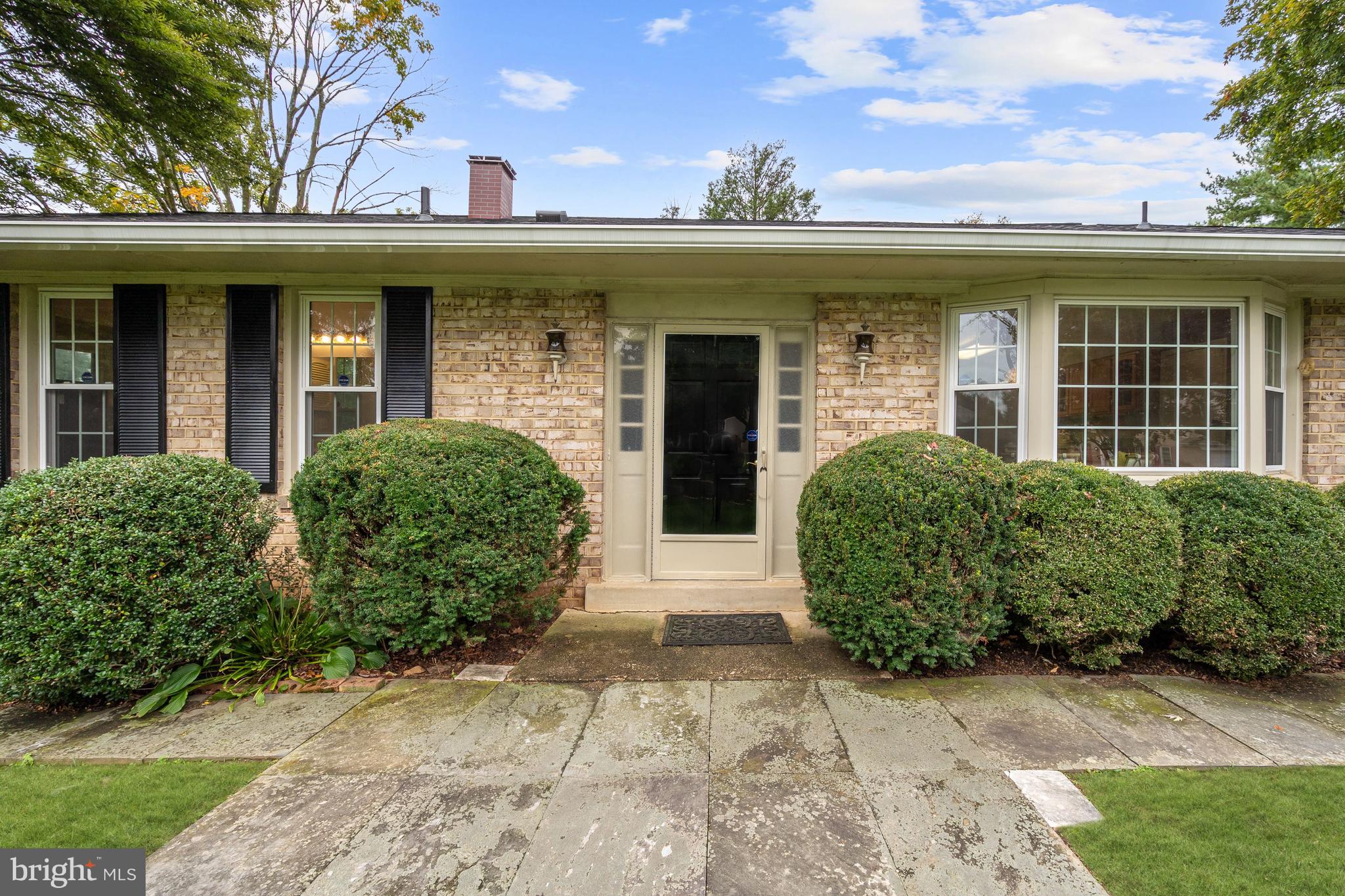 601 Windmill Lane Silver Spring, MD 20905 - Photo 7 of 42 Front Exterior