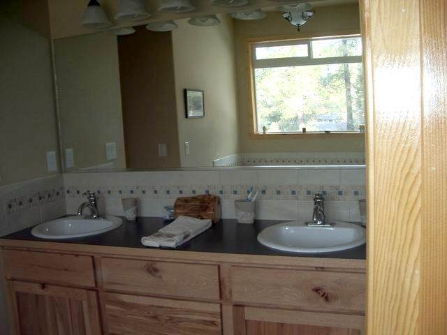 29401 North Milan Road Chattaroy, WA 99003 - Photo 8 of 9