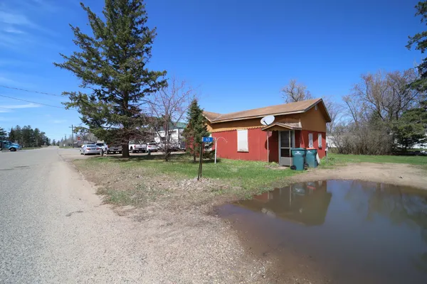 $49,900 | 65 Eledredge Street East, Motley, MN 56466