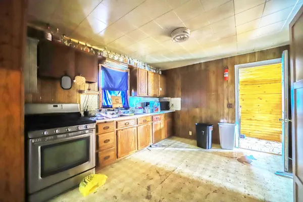 $49,900 | 65 Eledredge Street East, Motley, MN 56466