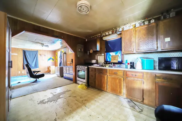 $49,900 | 65 Eledredge Street East, Motley, MN 56466