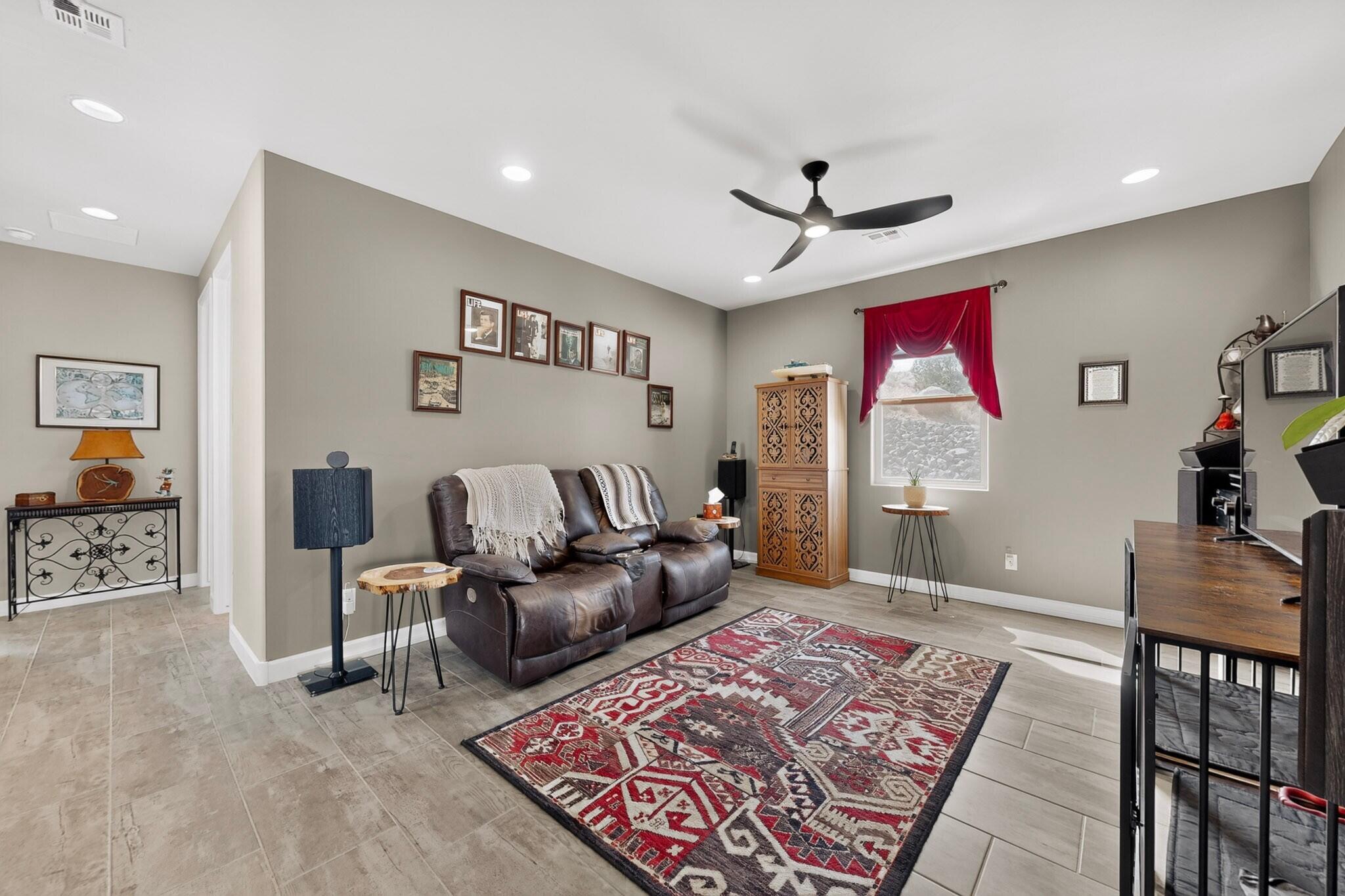 5625 Barranca Overlook Place Northeast Rio Rancho, NM 87144 - Photo 48 of 65 Gallery Image 48