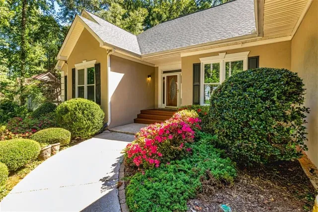 $585,000 | 217 Windermere Circle, Newnan, GA 30265