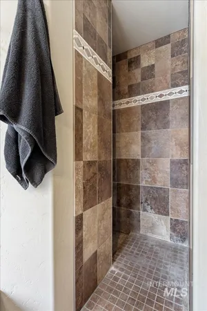 $749,000 | 3707 North 2455 East, Twin Falls, ID 83301