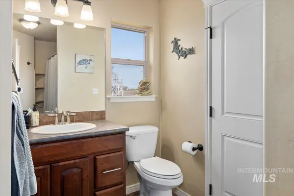 $749,000 | 3707 North 2455 East, Twin Falls, ID 83301