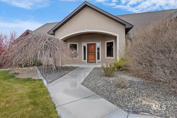 $749,000 | 3707 North 2455 East, Twin Falls, ID 83301