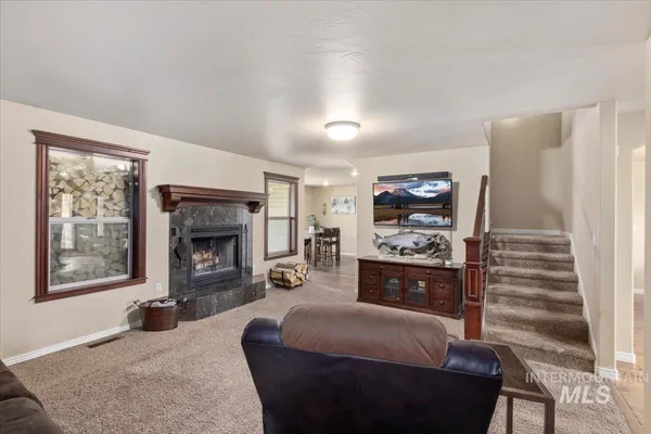 $749,000 | 3707 North 2455 East, Twin Falls, ID 83301