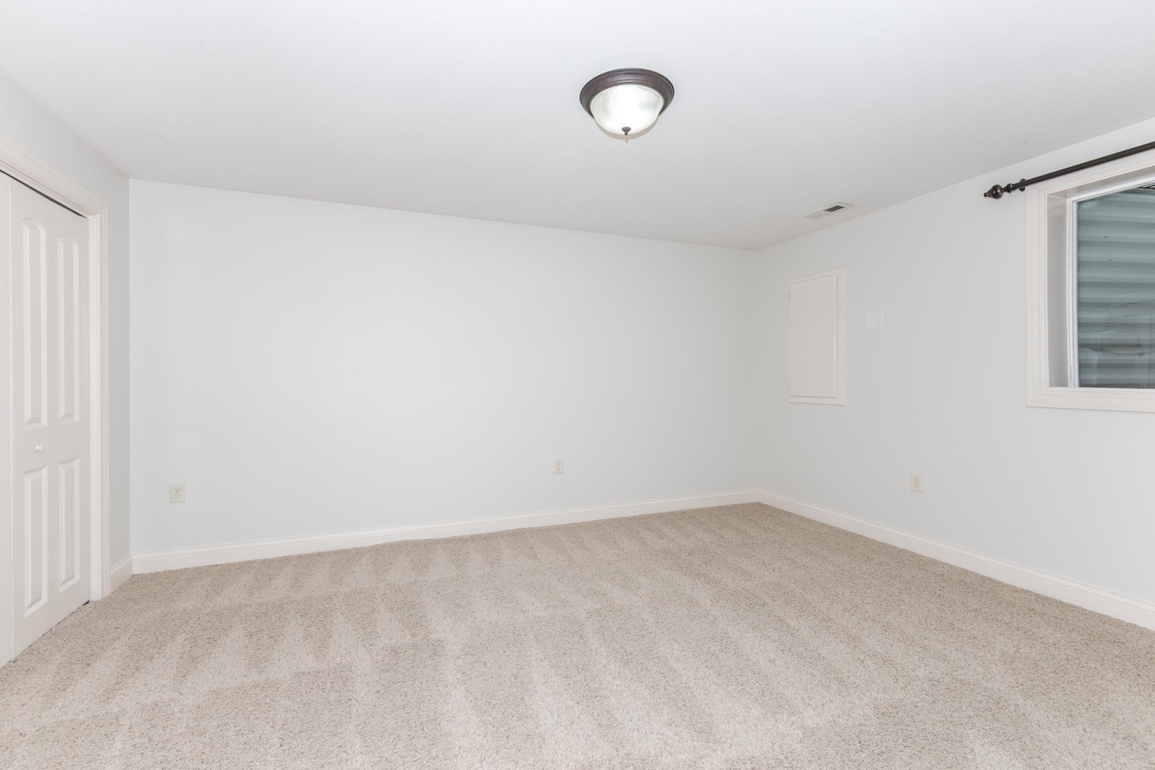 1078 Canyon Creek Road Normal, IL 61761 - Photo 36 of 47 Gallery Image 36