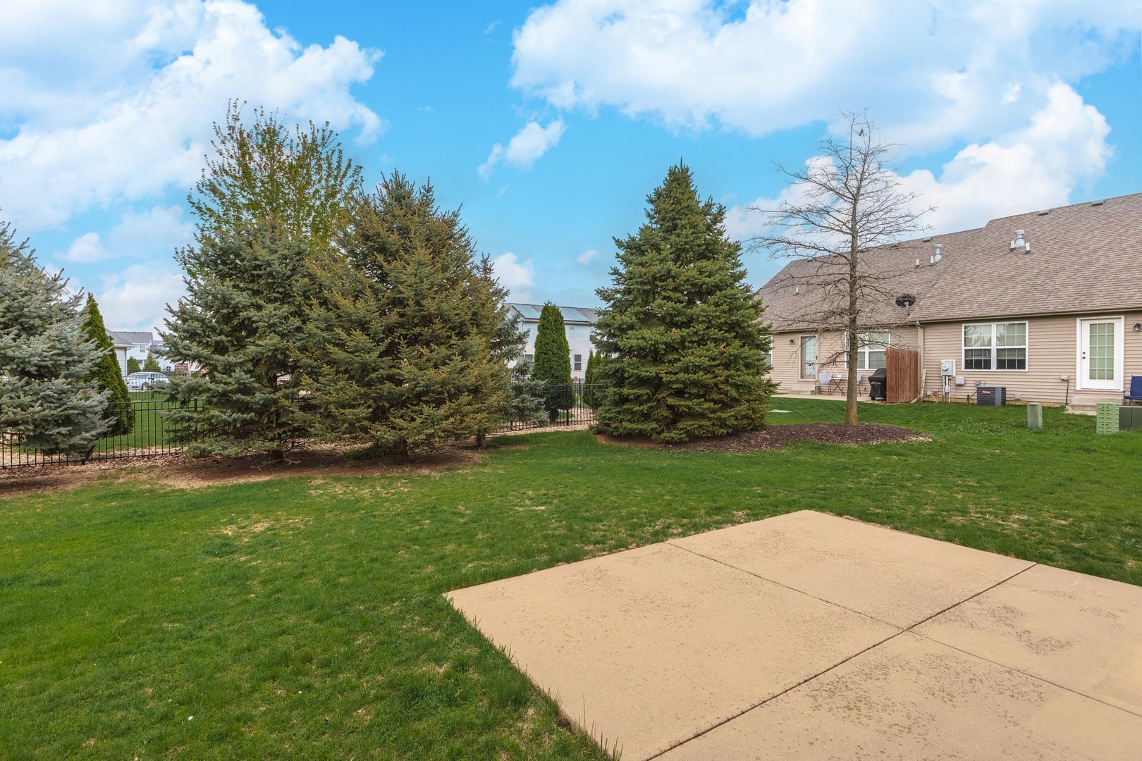 1078 Canyon Creek Road Normal, IL 61761 - Photo 42 of 47 Gallery Image 42