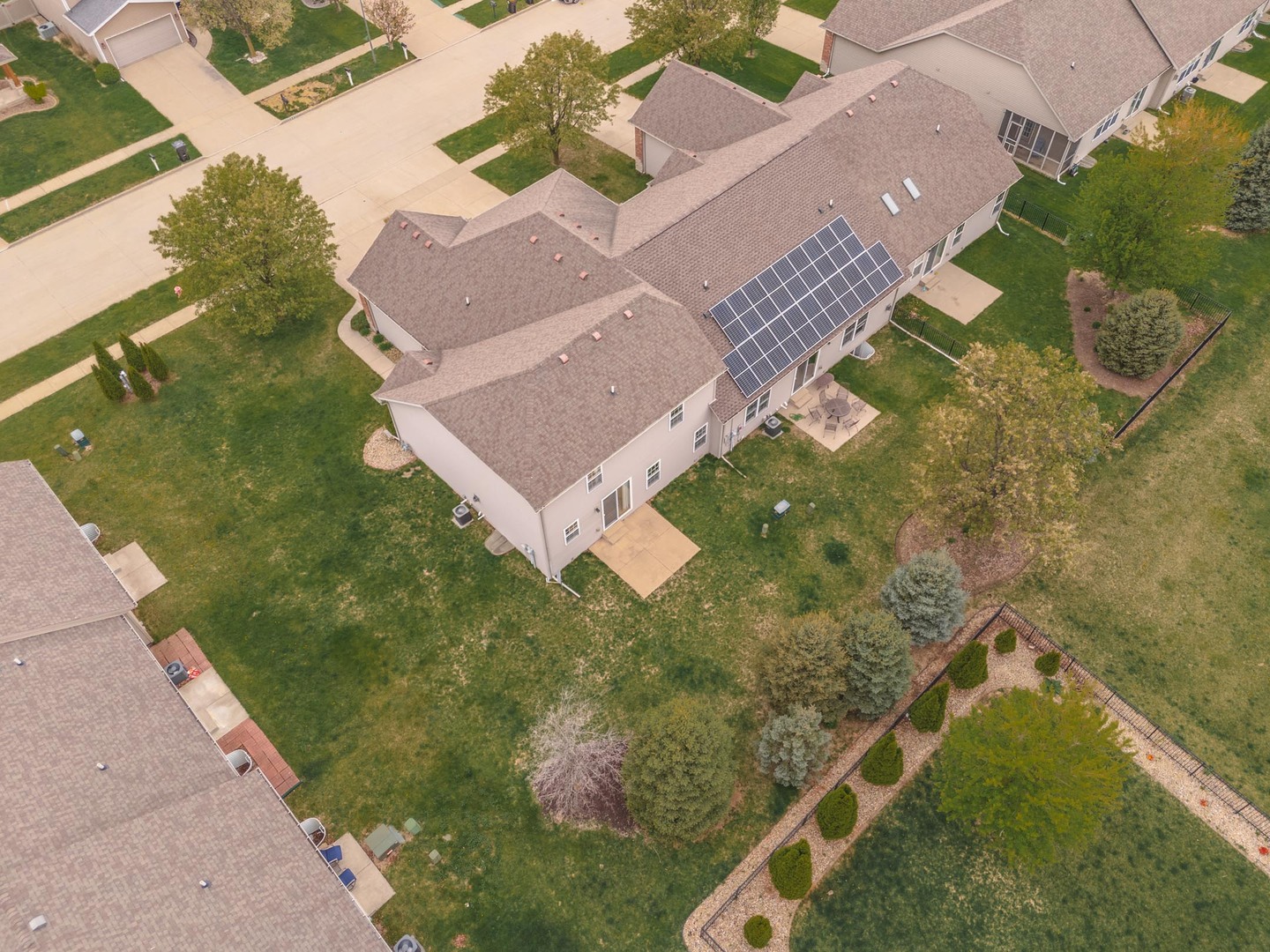 1078 Canyon Creek Road Normal, IL 61761 - Photo 44 of 47 Gallery Image 44