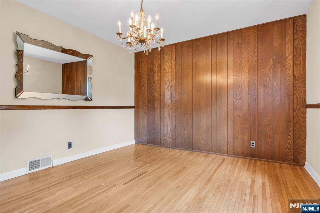 306 Highland Street Cresskill, NJ 07626 - Photo 7 of 23