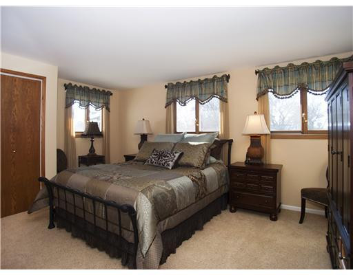 2611 Hawthorne Road Ann Arbor, MI 48104 - Photo 7 of 10 Photo 7