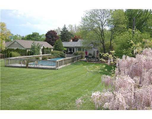 2611 Hawthorne Road Ann Arbor, MI 48104 - Photo 10 of 10 Photo 10