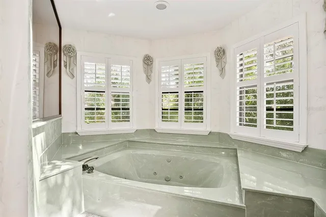 $699,999 | 6049 Patricia Place, Weeki Wachee, FL 34607