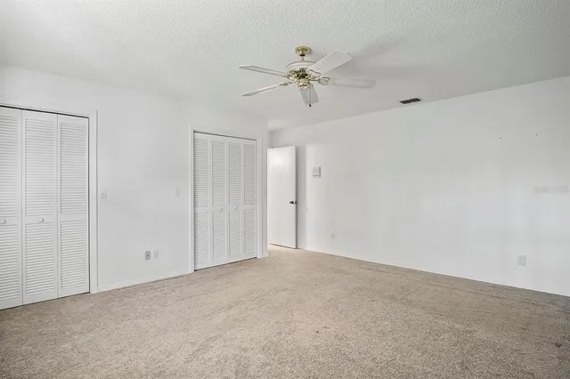 $699,999 | 6049 Patricia Place, Weeki Wachee, FL 34607