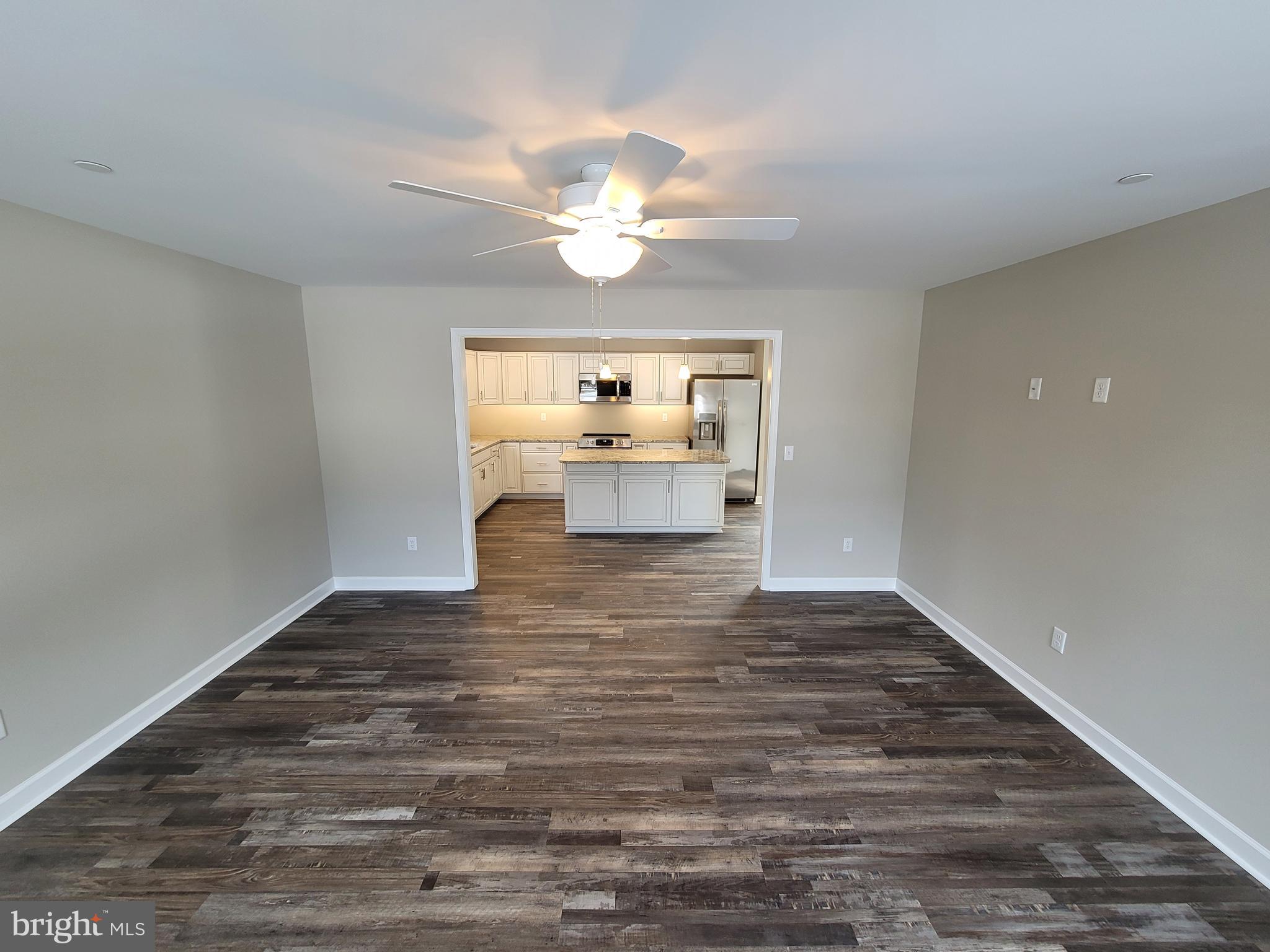 271 Magothy Bridge Road Pasadena, MD 21122 - Photo 19 of 23 Gallery Image 19