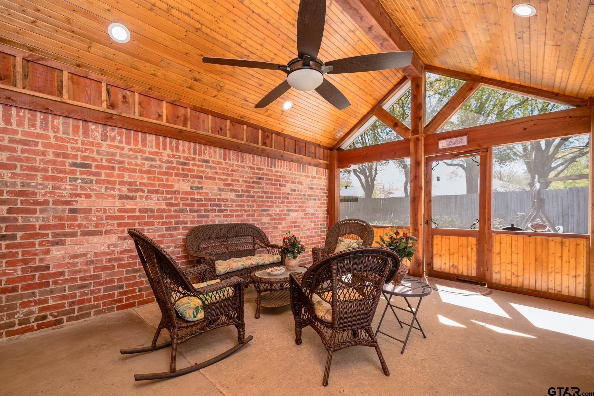 1124 Sequoia Circle Kilgore, TX 75662 - Photo 31 of 48