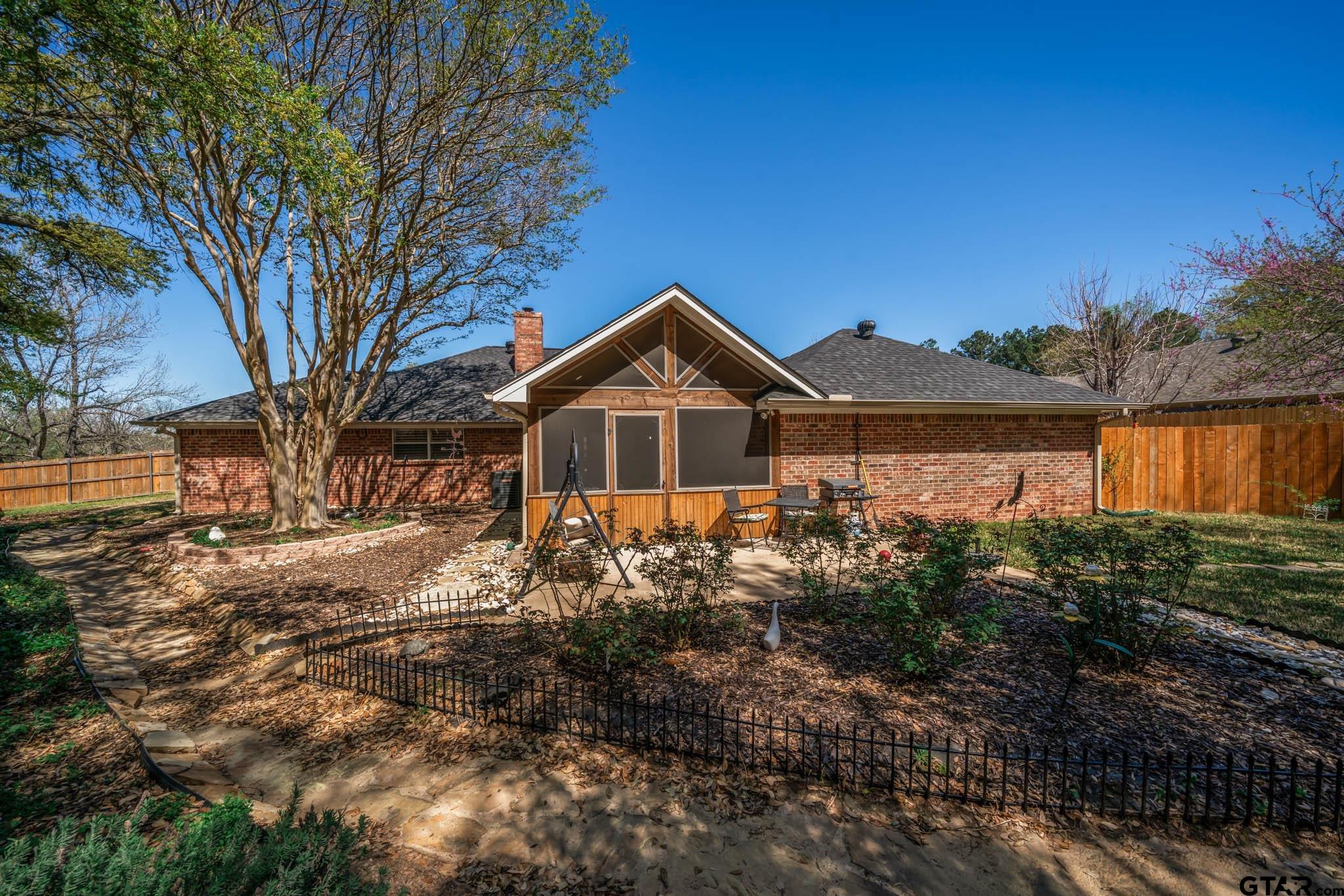 1124 Sequoia Circle Kilgore, TX 75662 - Photo 35 of 48