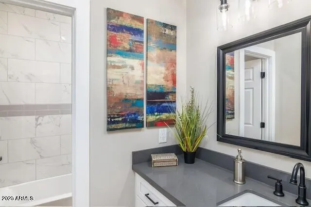 $2,999 | 3829 East Monterey Way, Phoenix, AZ 85018