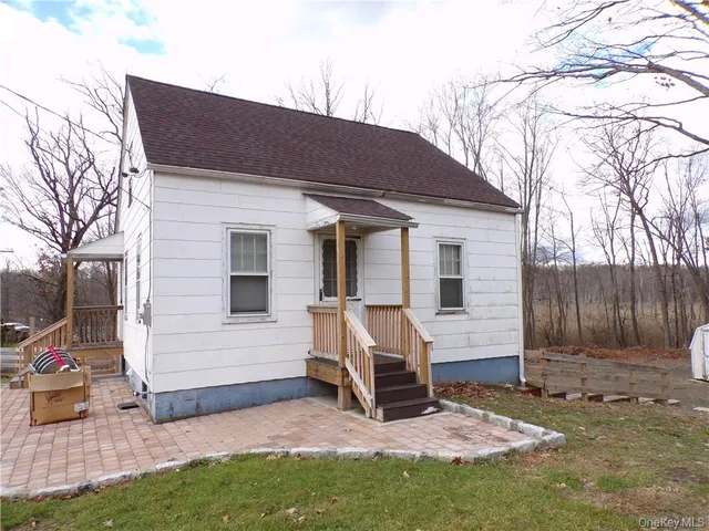 $2,250 | 2 Mertes Lane, New Windsor, NY 12553