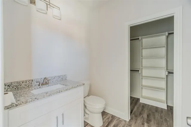 $2,150 | 2900 Avenue C, Fort Worth, TX 76105