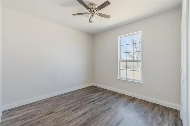 $2,150 | 2900 Avenue C, Fort Worth, TX 76105