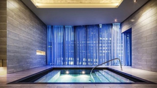 $1,395,000 | 1 Franklin Street, Unit 2011, Boston, MA 02110