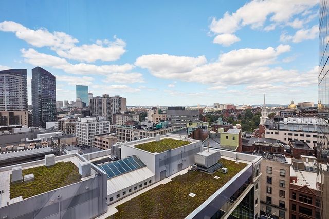 $1,395,000 | 1 Franklin Street, Unit 2011, Boston, MA 02110