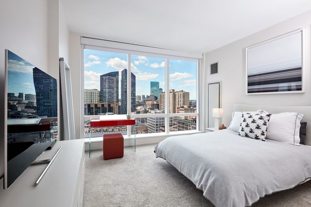 $1,395,000 | 1 Franklin Street, Unit 2011, Boston, MA 02110