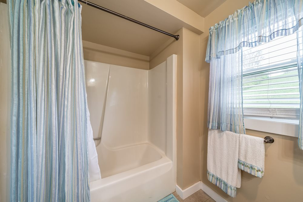 9318 Cryer Road California, KY 41007 - Photo 10 of 28 Gallery Image 10