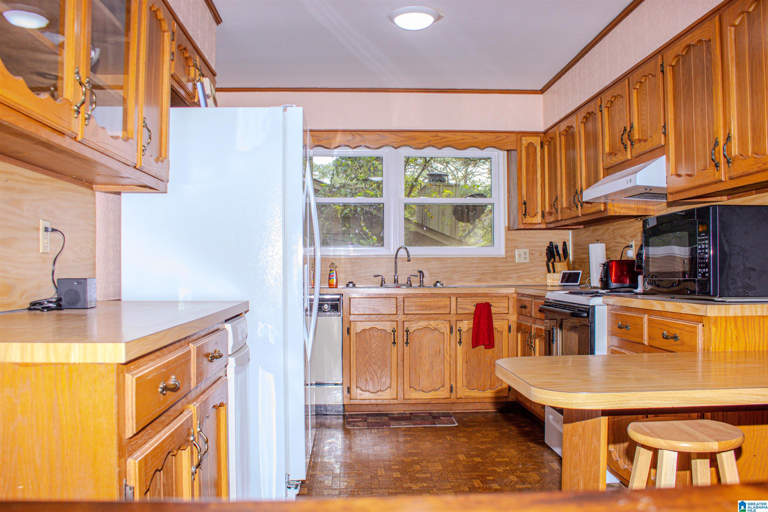 2008 Roberta Road Birmingham, AL 35214 - Photo 4 of 7
