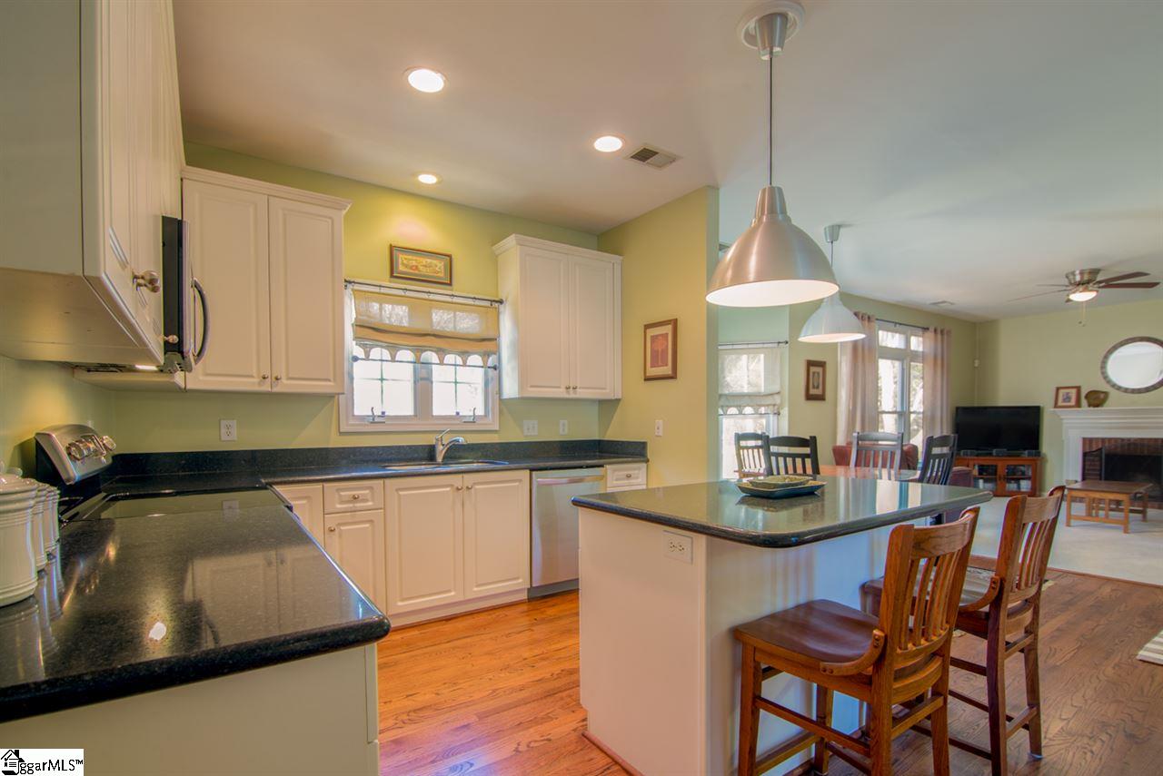224 Roper Meadow Drive Simpsonville, SC 29681 - Photo 9 of 35 Gallery Image 9