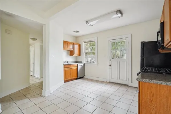 $1,450 | 2902 Aubry Street, New Orleans, LA 70119