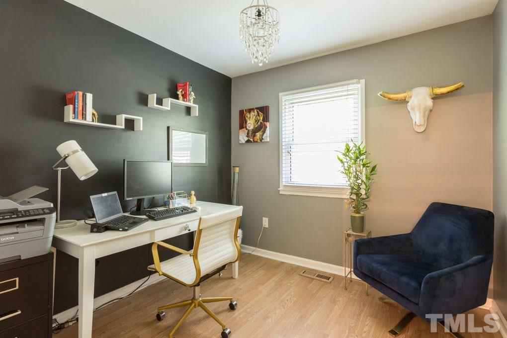 6031 Stratton Place Raleigh, NC 27609 - Photo 23 of 30 Gallery Image 23