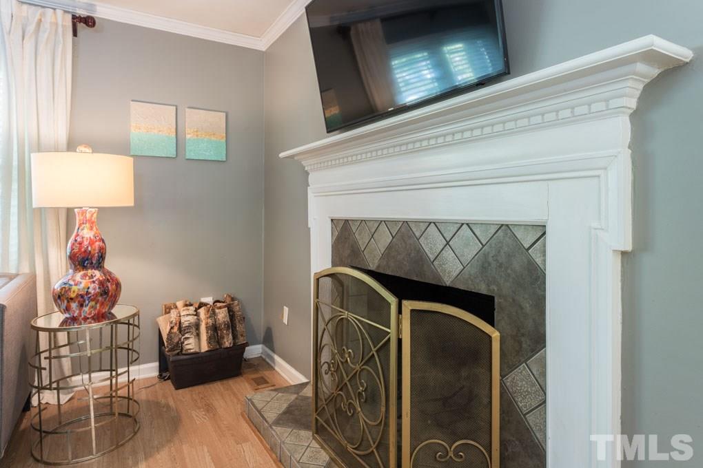 6031 Stratton Place Raleigh, NC 27609 - Photo 7 of 30 Gallery Image 7