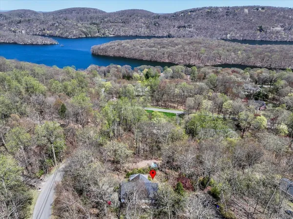 $550,000 | 5 Laurel Hill Road North, Sherman, CT 06784