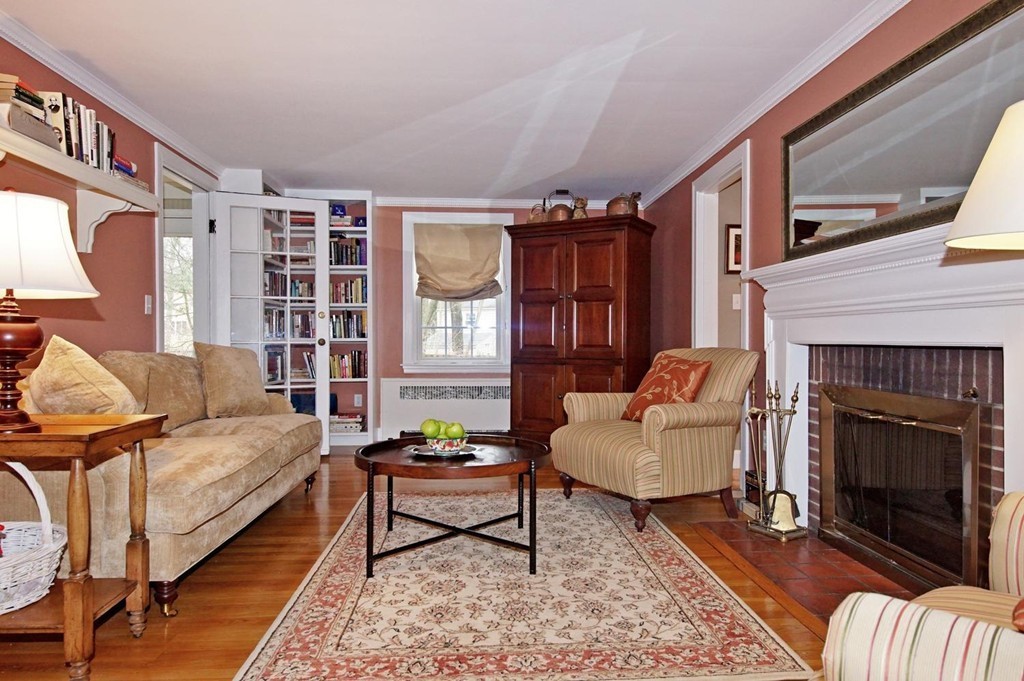 68 Payson Road Brookline, MA 02467 - Photo 3 of 17 Gallery Image 3