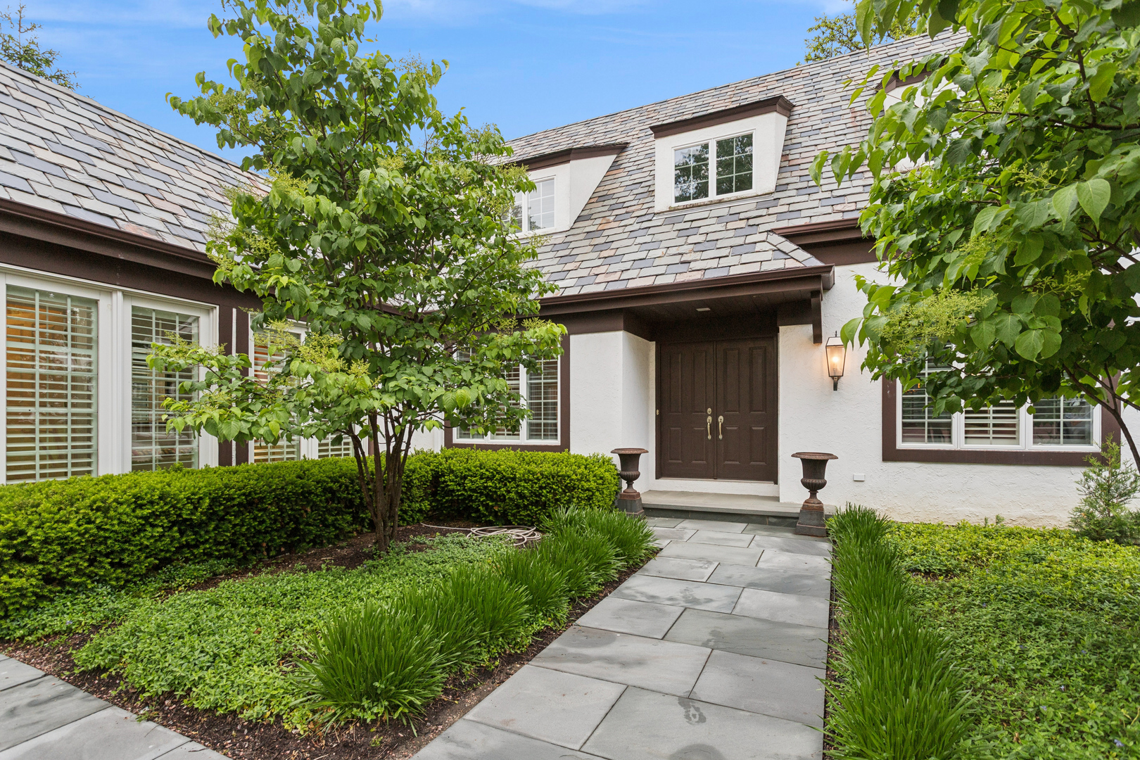 401 Burr Ridge Club Burr Ridge, IL 60527 - Photo 2 of 34 Gallery Image 2
