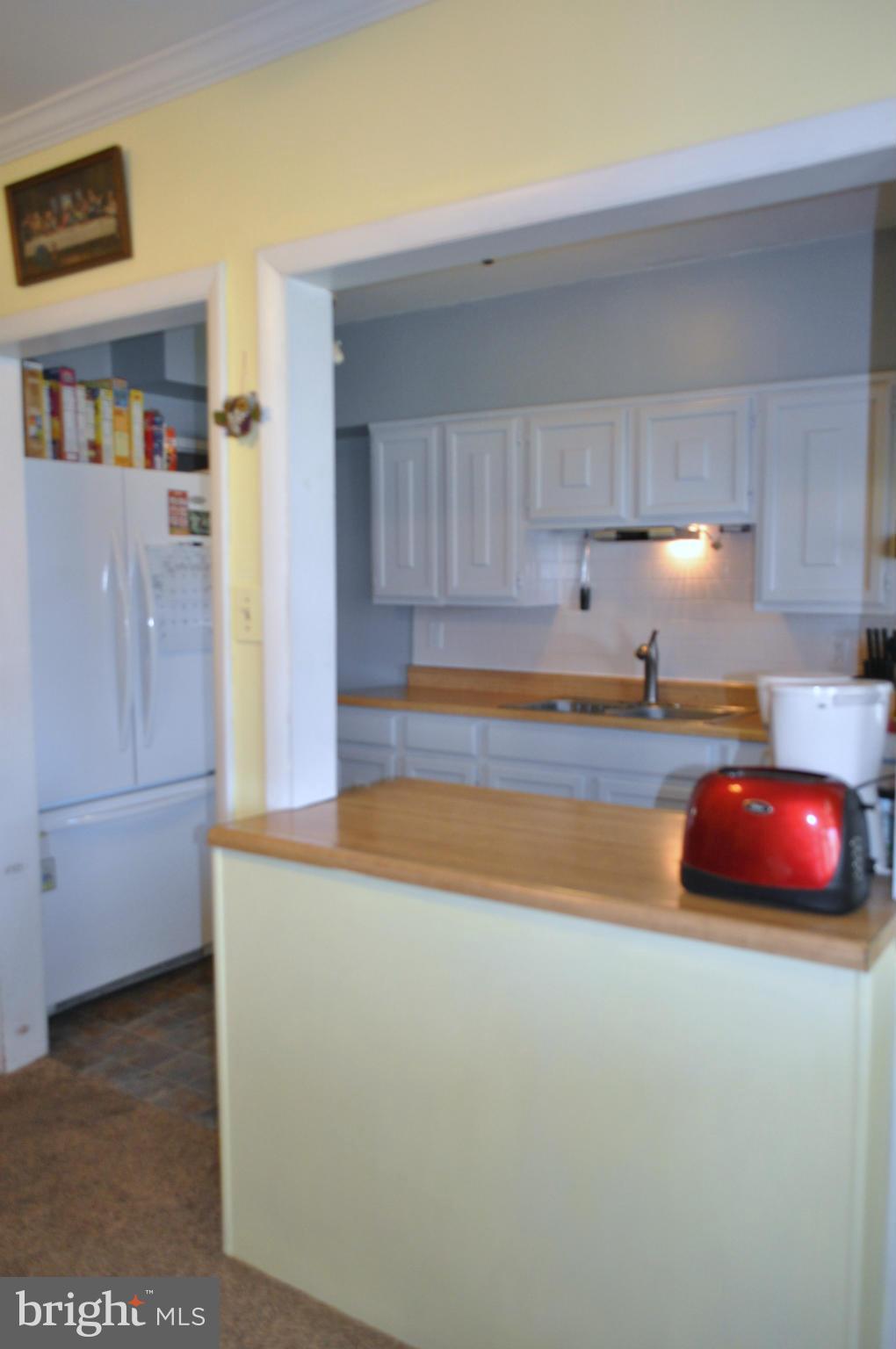 3013 Vulcan Road Baltimore, MD 21222 - Photo 6 of 20 Dining into Kitchen