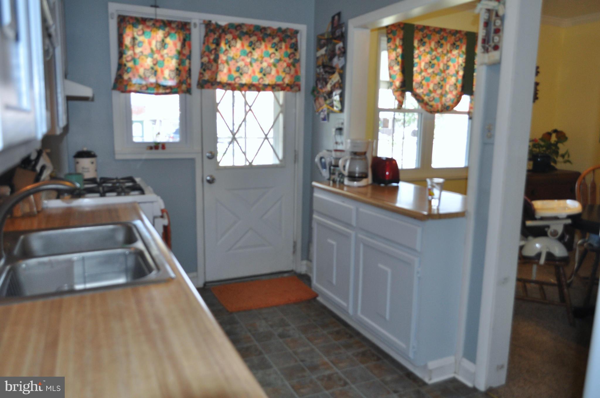 3013 Vulcan Road Baltimore, MD 21222 - Photo 8 of 20 Kitchen